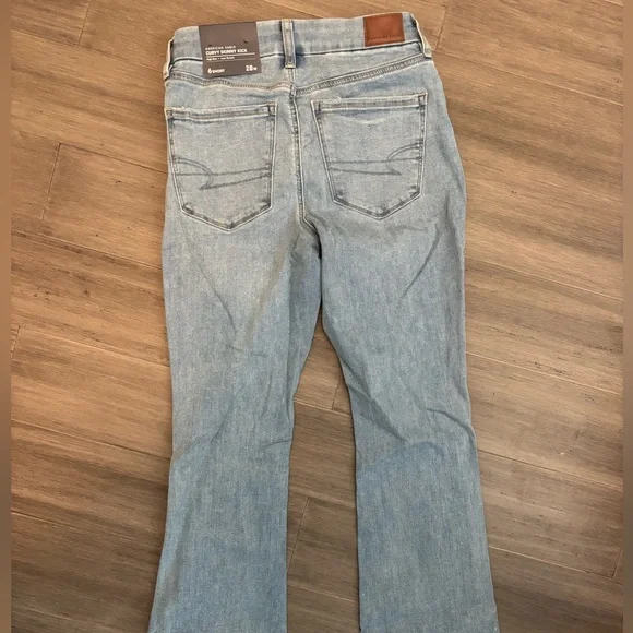 NWT American Eagle Luxe Curvy High-Rise Skinny Kick Jean Size 6 Short - Picture 4 of 6